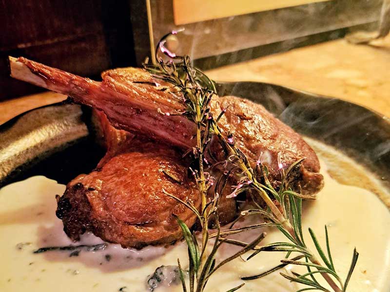 仔羊のグリル　ゴルゴンゾーラソース